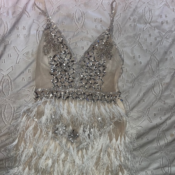 Short Feather Cocktail Backless Spaghetti Crystal Beads Mini Evening Gown - Picture 7 of 14